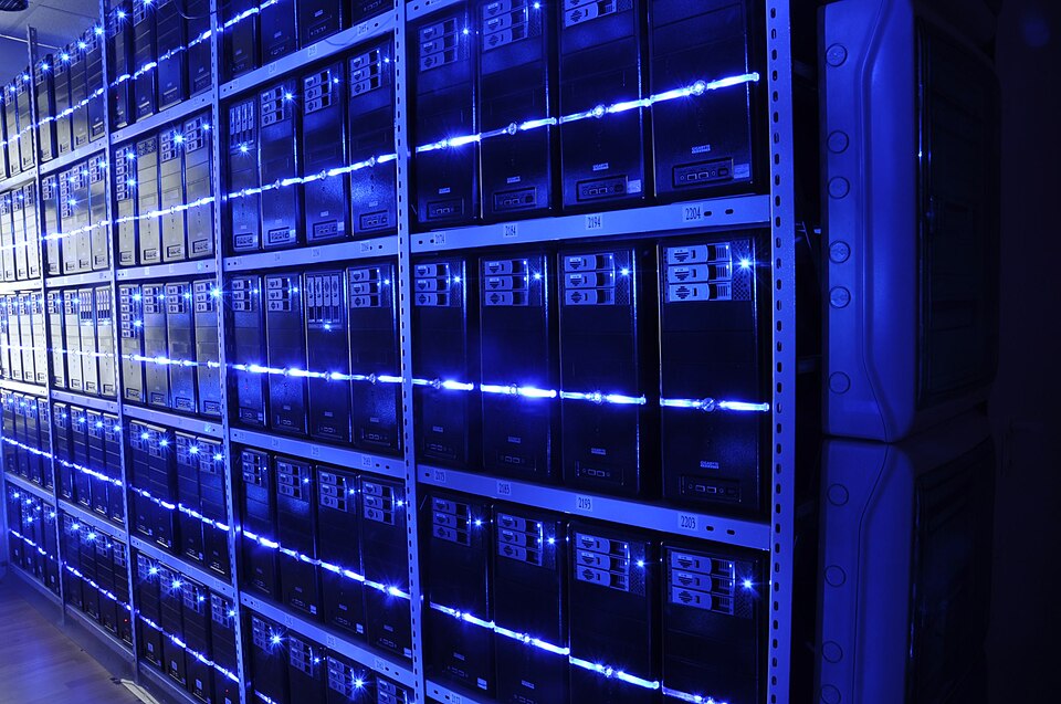 Data center servers